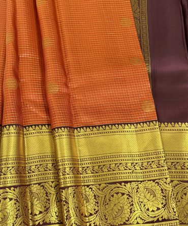 Handloom Rusty Orange and Purple Pure Premium Kanchipuram Silk Saree in Checks